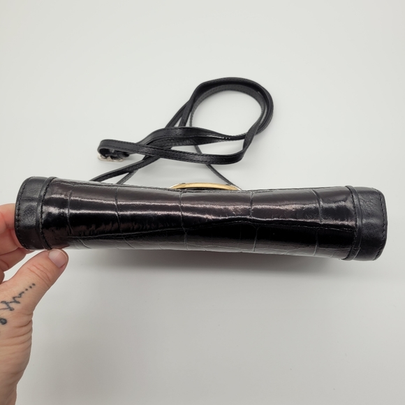 BRIGHTON | Sensation croc embossed leather clutch wallet with shoulder strap - Picture 3 of 15
